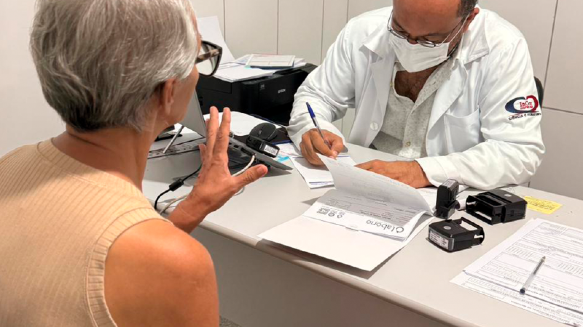 6a32f6496a60c_432555eb-f4e2-4d5f-904e-2bb56ad06966_endocrinologia