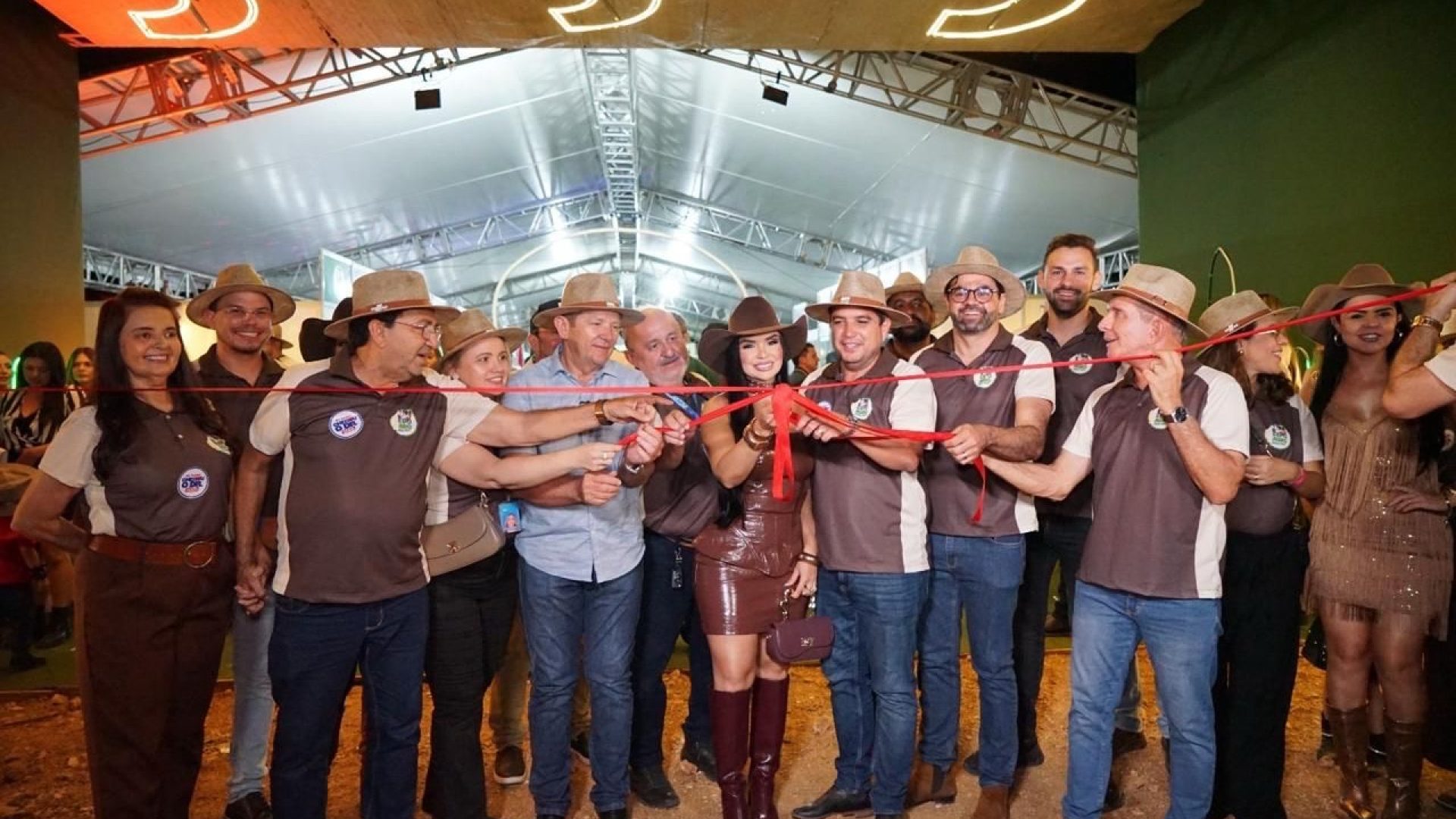 cbed3df8-5581-4db8-8d17-4219d577ea71